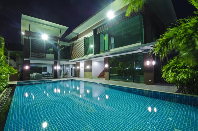 Luxury-homes-specialist-singapore